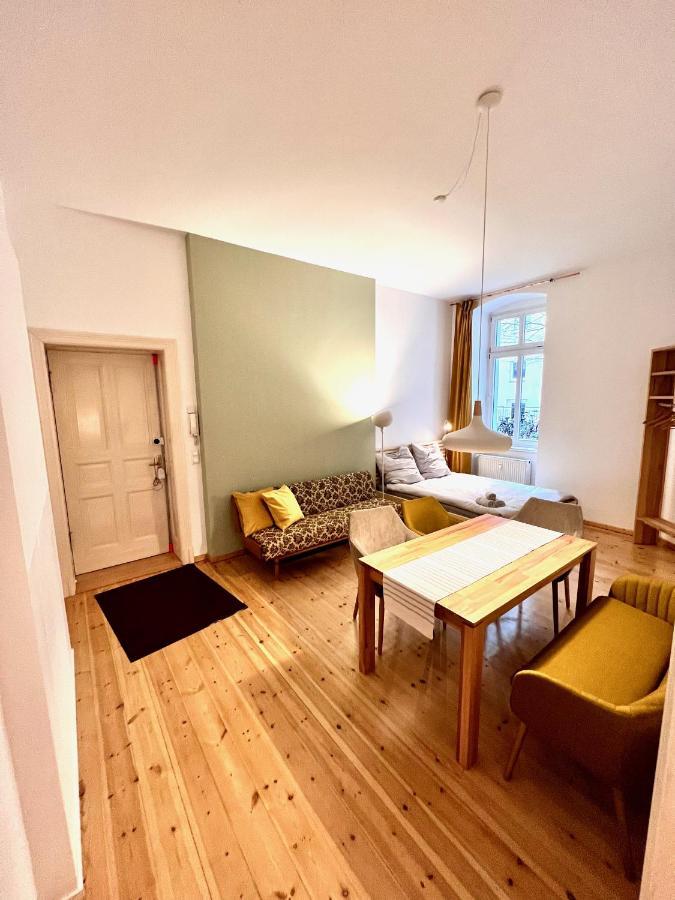 Gemuetliche 2-zimmer-wohnung Zentral Friedrichshain Appartamento *