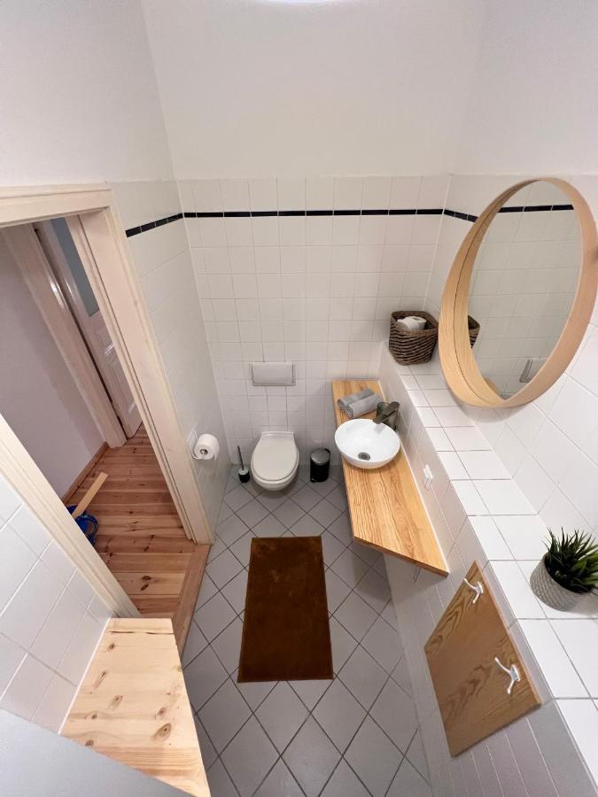 Gemuetliche 2-zimmer-wohnung Zentral Friedrichshain * Berlino